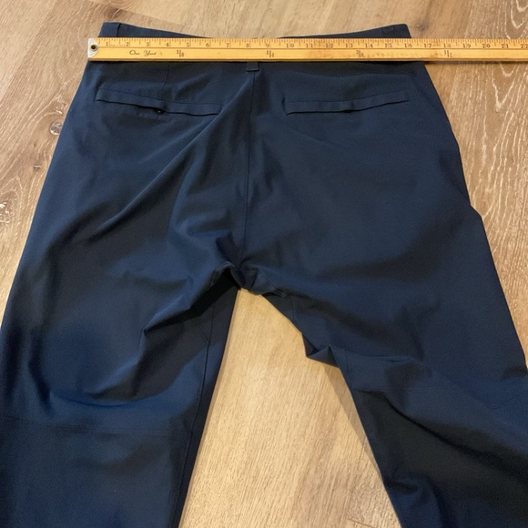 Lululemon - Commission Classic Fit Flat Front Pants - Navy Blue - Men’s 32x32 - Picture 7 of 16